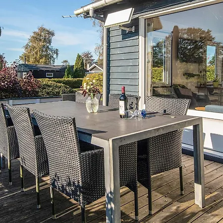 6 Person In Hejls-by Traum Vakantiehuis